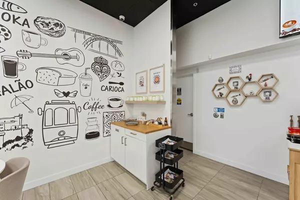 420 Hazeldean RUN #8, Kanata, ON K2L 4B2