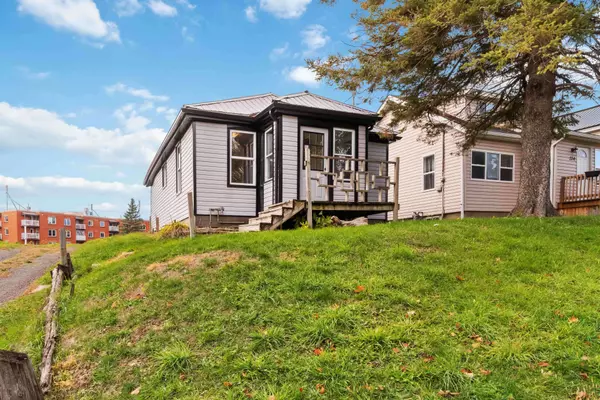 222 Bartholomew ST, Brockville, ON K6V 2S6