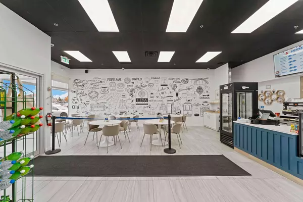 420 Hazeldean RUN #8, Kanata, ON K2L 4B2