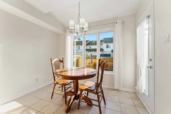 49 Pennard WAY, Hunt Club - South Keys And Area, ON K1T 4C1