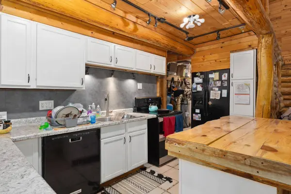 8220 Quast AVE, Garrison Twp, MN 56401