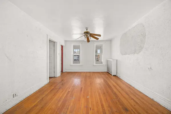 8512 S Ada ST, Chicago, IL 60620