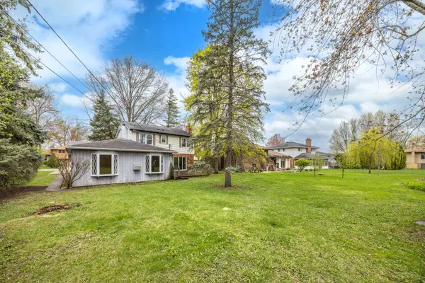 21W221 North LN, Itasca, IL 60143