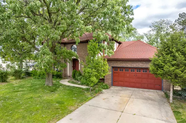 14301 Wooded Path LN, Orland Park, IL 60462