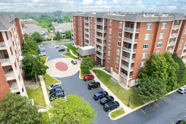 8340 Callie CT #506, Morton Grove, IL 60053