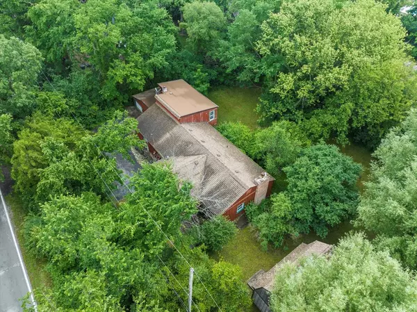 9303 119th ST W, Palos Park, IL 60464