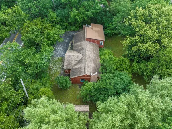 9303 119th ST W, Palos Park, IL 60464