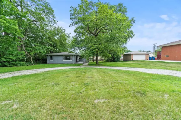 2568 W 19th PL, Gary, IN 46404