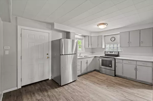 4640 W 47th AVE, Gary, IN 46408