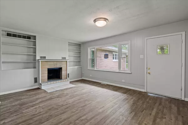 4640 W 47th AVE, Gary, IN 46408