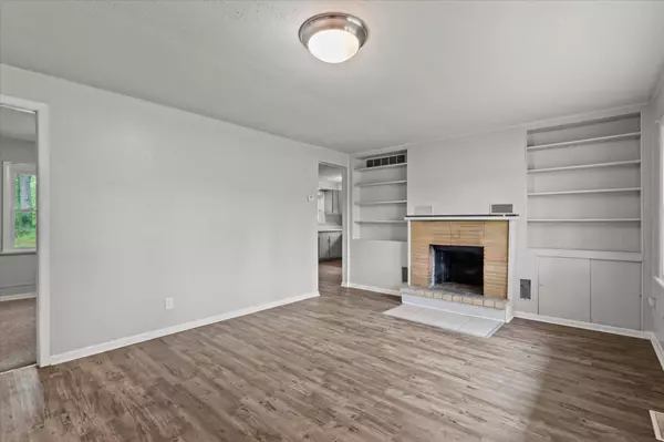 4640 W 47th AVE, Gary, IN 46408