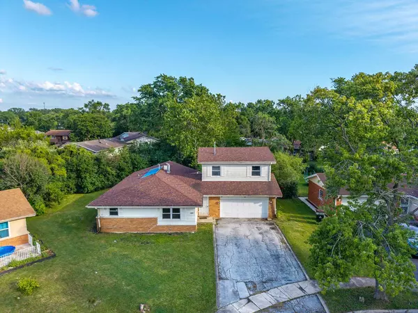 3205 Oak CT, Hazel Crest, IL 60429