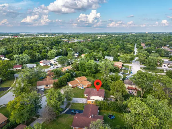 3205 Oak CT, Hazel Crest, IL 60429