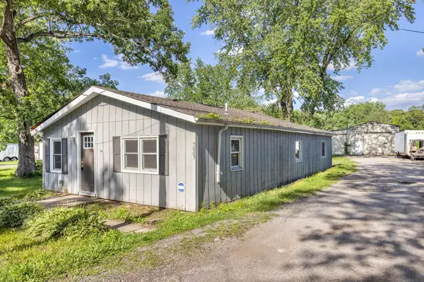 5005 Chase ST, Gary, IN 46408