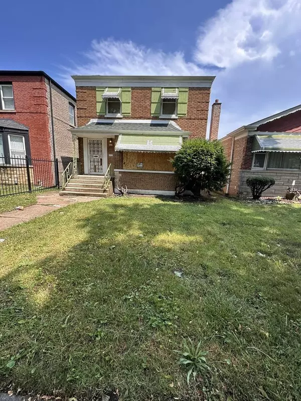 9527 S Woodlawn AVE, Chicago, IL 60628