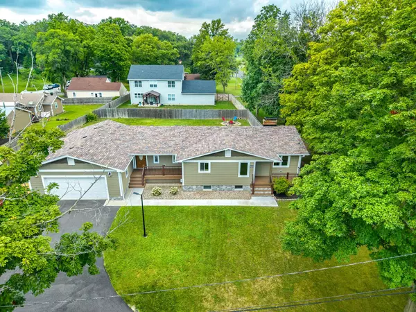 7202 W 143rd LN, Cedar Lake, IN 46303