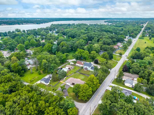 7202 W 143rd LN, Cedar Lake, IN 46303