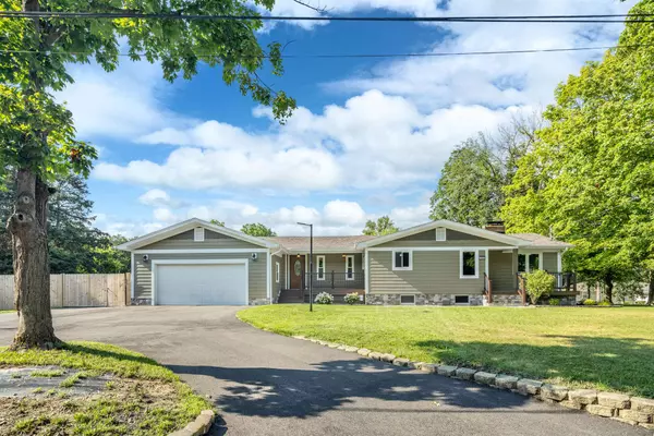 7202 W 143rd LN, Cedar Lake, IN 46303