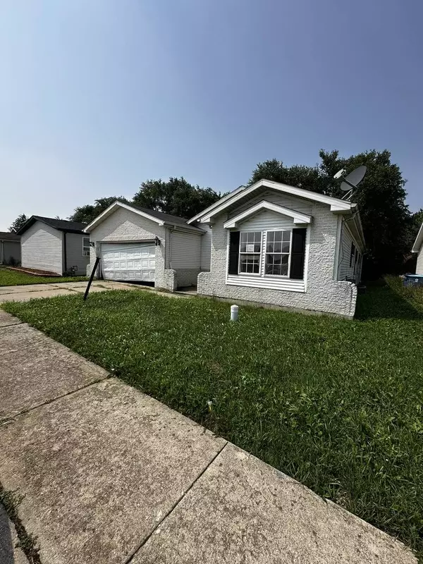 2221 Rush ST, Sauk Village, IL 60411