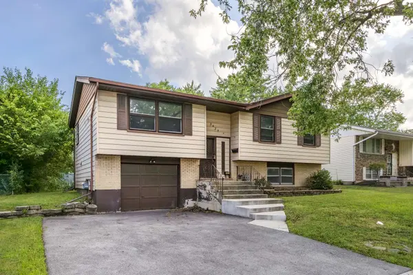 3425 Birchwood DR, Hazel Crest, IL 60429