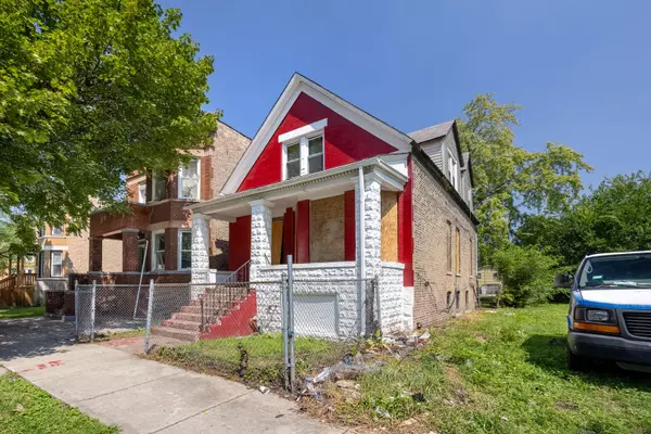 5811 S Bishop ST, Chicago, IL 60636