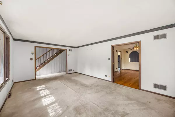 18309 Bock RD, Lansing, IL 60438