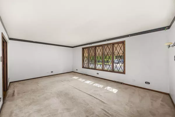 18309 Bock RD, Lansing, IL 60438