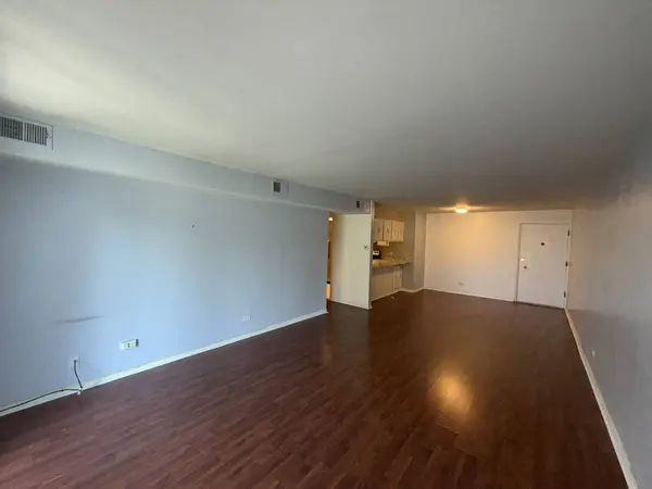830 Elder RD #111, Homewood, IL 60430