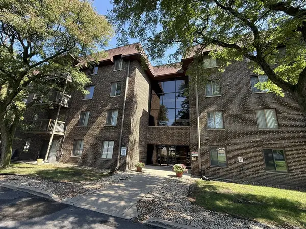 830 Elder RD #111, Homewood, IL 60430