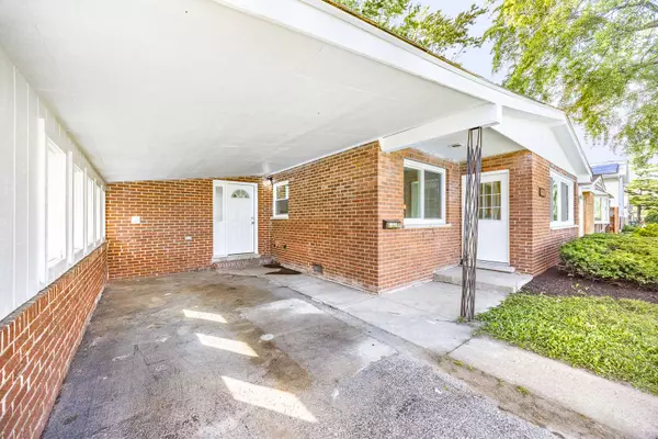 17212 Hawthorne RD, East Hazel Crest, IL 60429