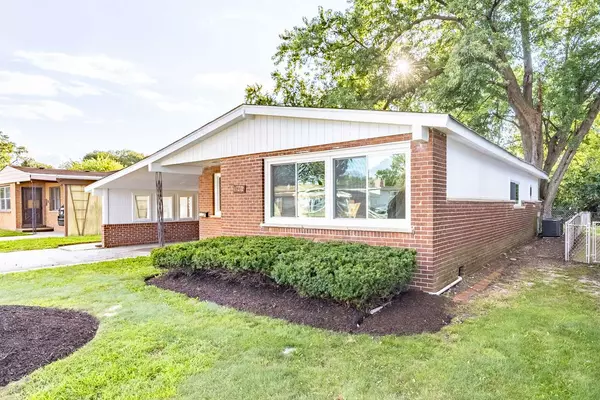 17212 Hawthorne RD, East Hazel Crest, IL 60429