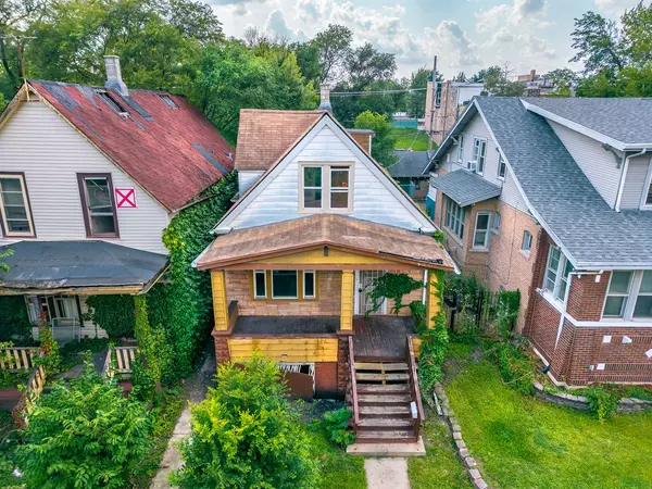 10910 S Edbrooke AVE, Chicago, IL 60628