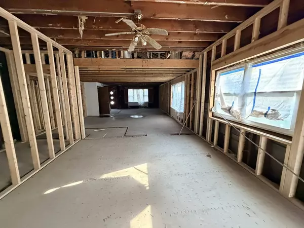 1214 Ridge RD, Homewood, IL 60430