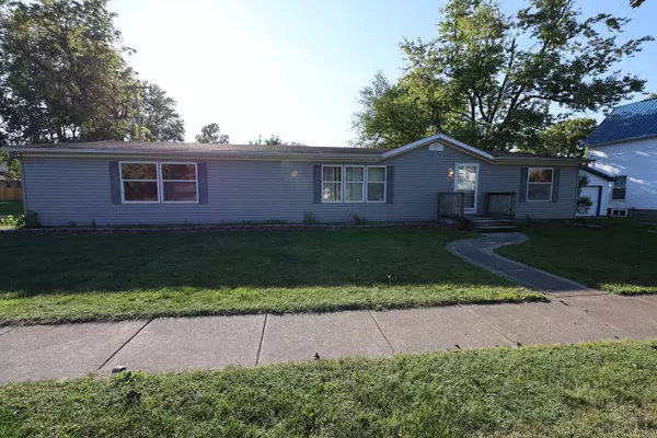 354 N 5th ST, Sheldon, IL 60966