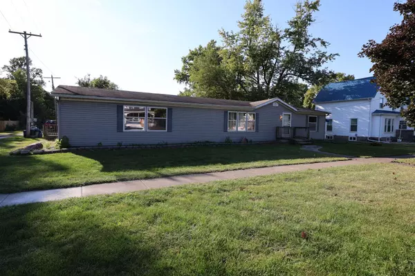 354 N 5th ST, Sheldon, IL 60966