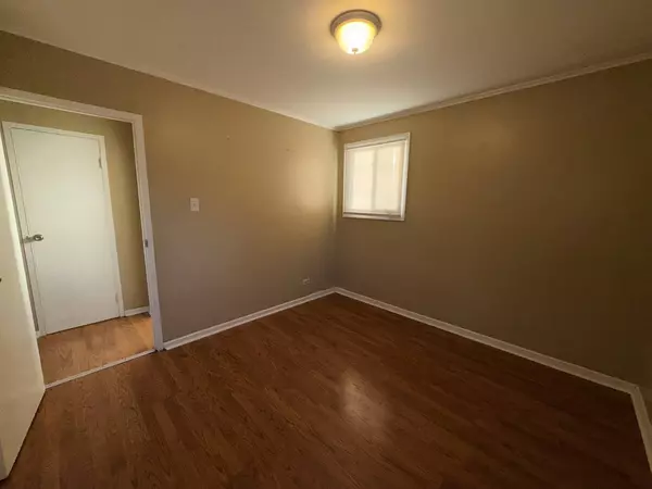 332 Nokomis ST, Park Forest, IL 60466