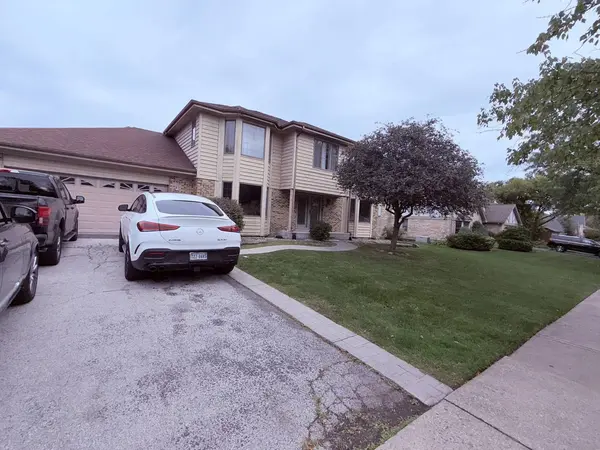 3013 Carmel DR, Flossmoor, IL 60422