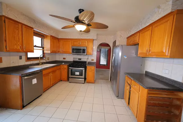 2741 LIGHTHOUSE CT, Lynwood, IL 60411