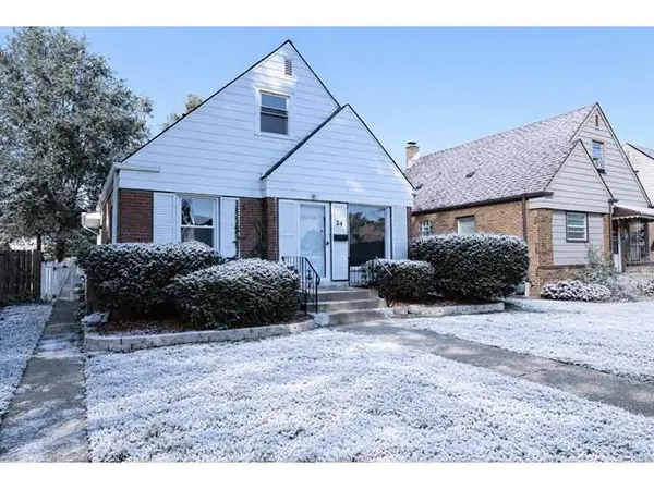 24 166th PL, Calumet City, IL 60409