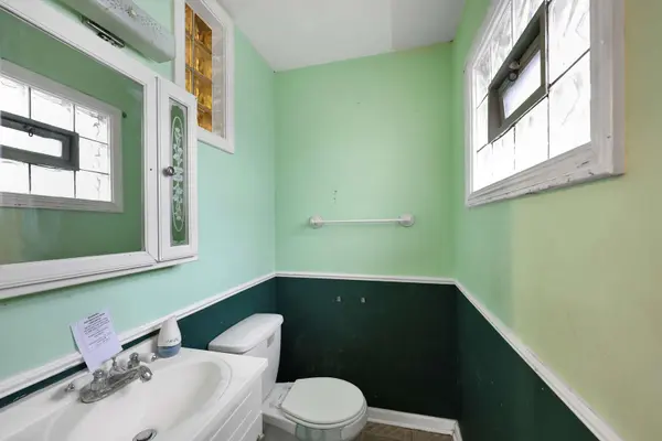 18446 Glen Oak AVE, Lansing, IL 60438