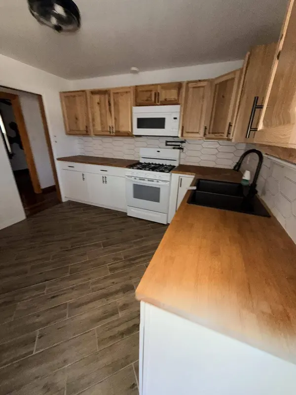 300 S Grand BLVD, Gary, IN 46403