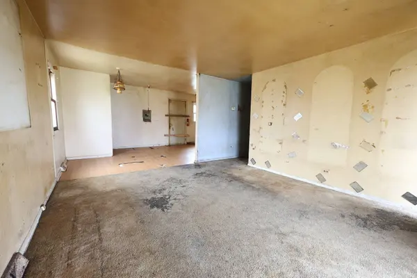 1420 E 15th ST, Ford Heights, IL 60411