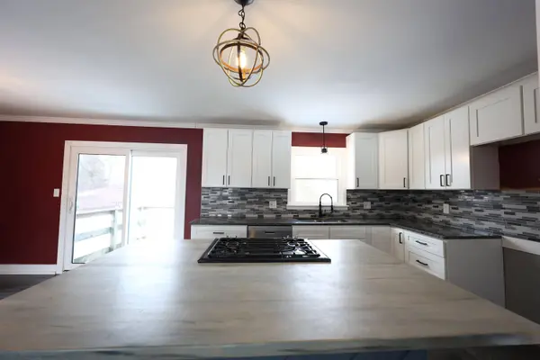 411 Cherry Hill RD, Dyer, IN 46311