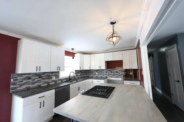 411 Cherry Hill RD, Dyer, IN 46311