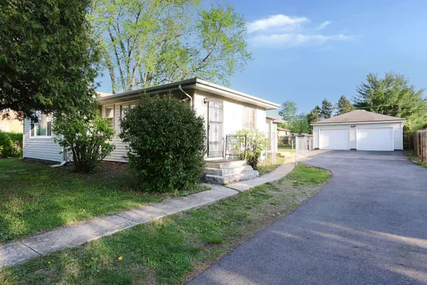2414 Garden ST, Joliet, IL 60435