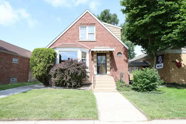 10838 S Wallace ST, Chicago, IL 60628