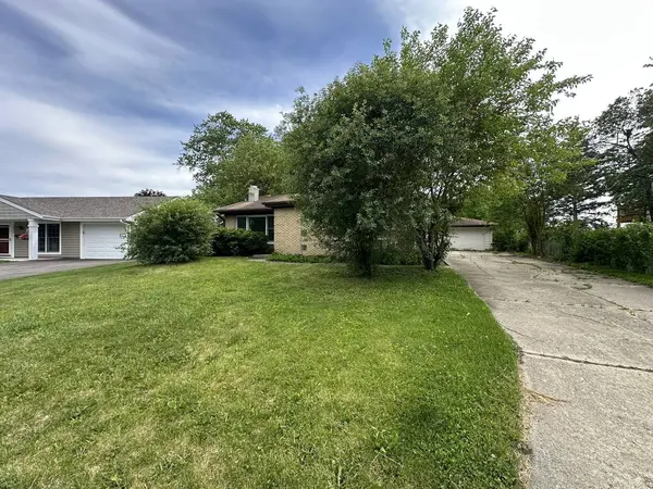 15240 Hilltop DR, Orland Park, IL 60462
