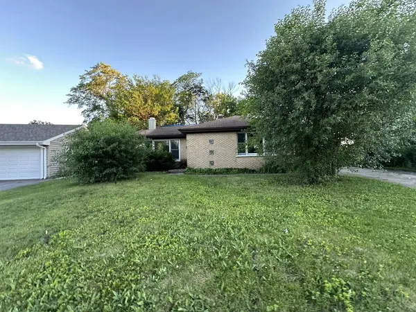 15240 Hilltop DR, Orland Park, IL 60462