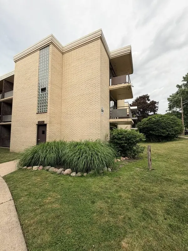12546 Fairview AVE #3D, Blue Island, IL 60406
