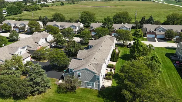 17428 FOX BEND LN, Lockport, IL 60441